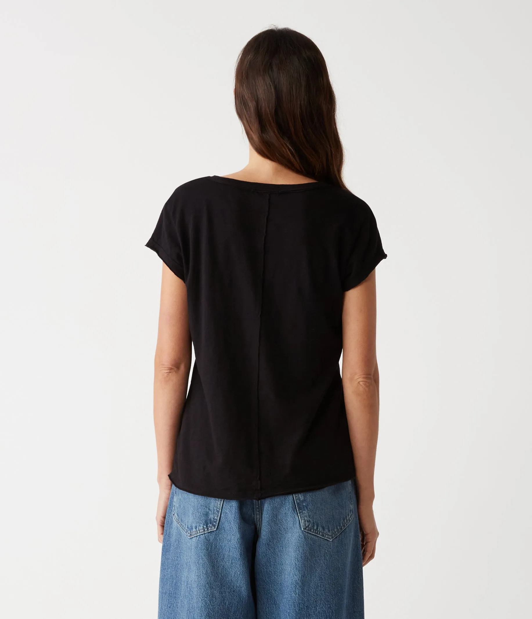 Baxter V-Neck Tee