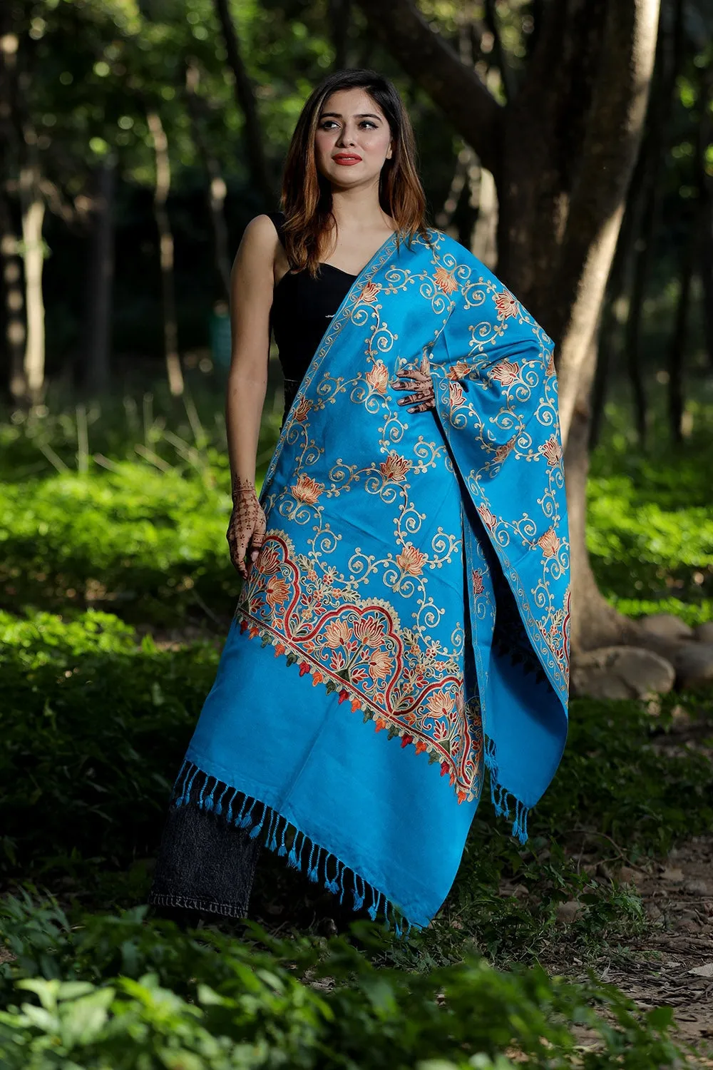 Blue Colour Wolen Base With Rich All Over Kashmiri Jaal Express Elegance And Style.