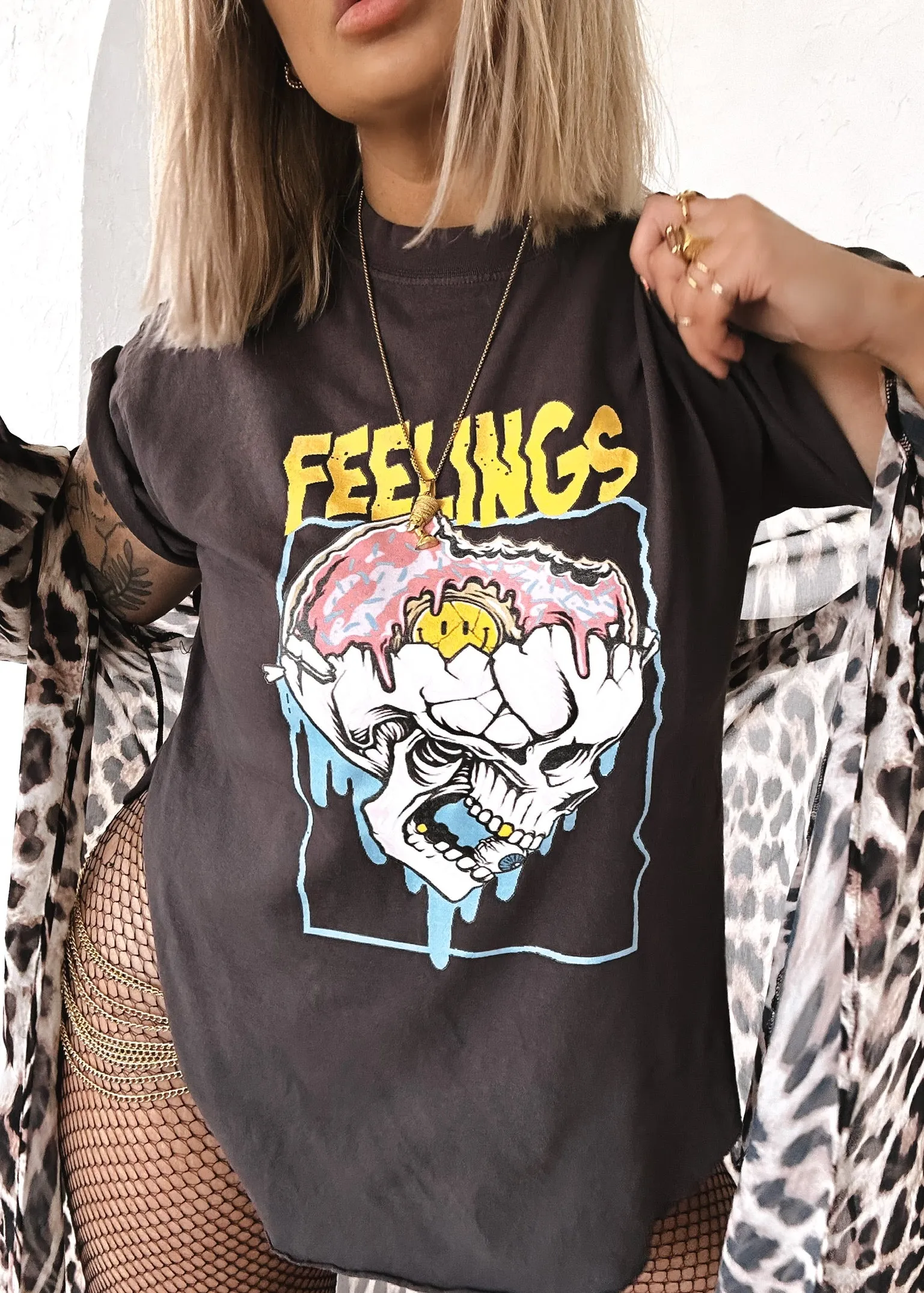 F*CK FEELINGS SIDE SLIT TEE