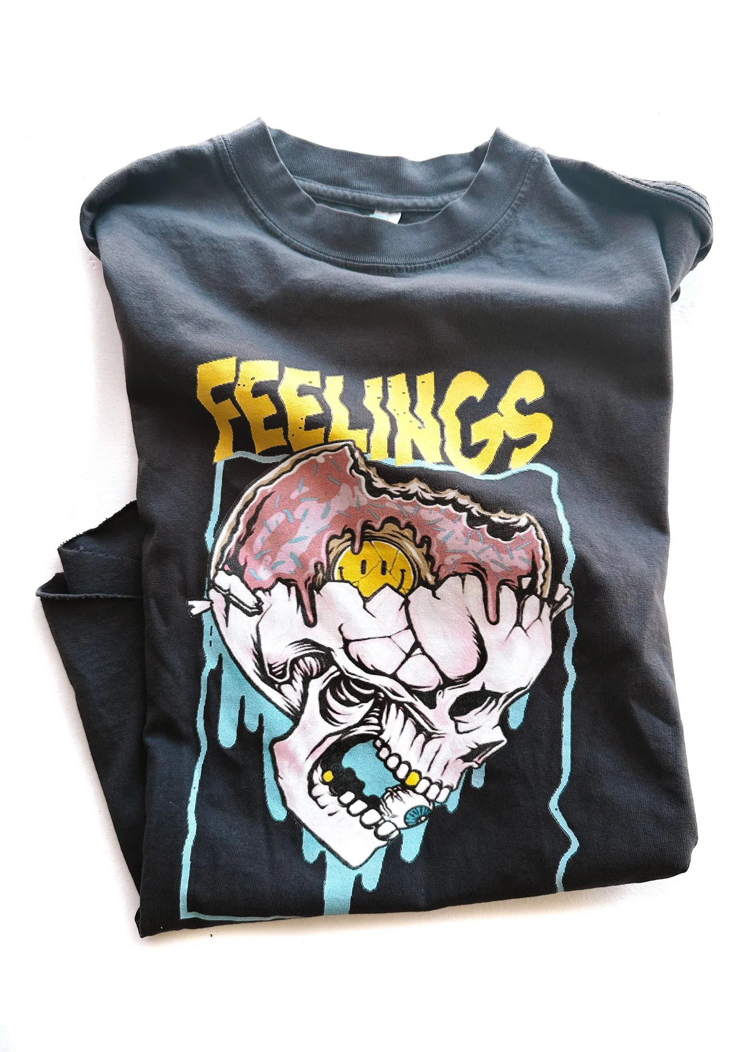 F*CK FEELINGS SIDE SLIT TEE